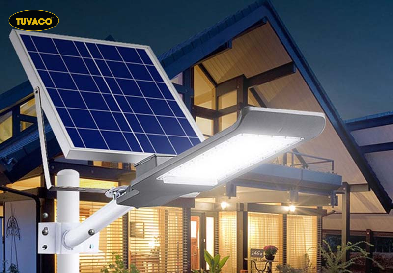 Sử dụng đèn năng lượng mặt trời có tiết kiệm điện không?